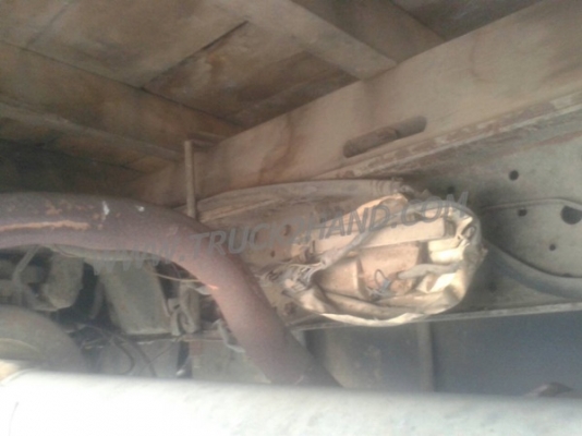 รถบรรทุก 6 ล้อ กระบะรั้ว ISUZU NKR  เครื่อง 4BE1 110 แรงม้า 4 สูบ รถปีจดทะเบียน 2534