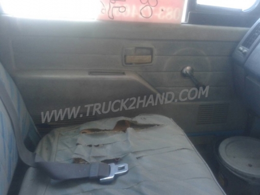 รถบรรทุก 6 ล้อ กระบะรั้ว ISUZU NKR  เครื่อง 4BE1 110 แรงม้า 4 สูบ รถปีจดทะเบียน 2534