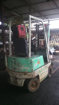 ขายรถโฟร์คลิฟท์ไฟฟ้านั่งขับ ยี่ห้อKomatsu น้ำหนัก900โล ขายรถโฟร์คลิฟท์ไฟฟ้านั่งขับ ยี่ห้อKomatsu น้ำหนัก900โล