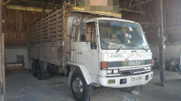 รถล่องFVM 12MY   175 แรง  ทะเบียนเต็ม(ขอบคุณ พี่จาก จ. อุบล ฯ นะครับ)  ราคา   555,000  บาท  ด่วนๆๆ