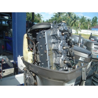 ขายเครื่องยนต์เรือมือสอง Yamaha 80 แรงม้า 2 จังหวะ จากญี่ปุ่น