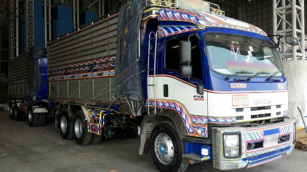 ขายรถพ่วง 22 ล้อ แม่-ลูก กระบะเนียมคอกเกษตรดั้ม อู่.เอสที ISUZU 300 แรง ปี.53 รถสวยมากๆ ราคาแค่.2400000 ต่อรอง สนใจโทรจองด่วน