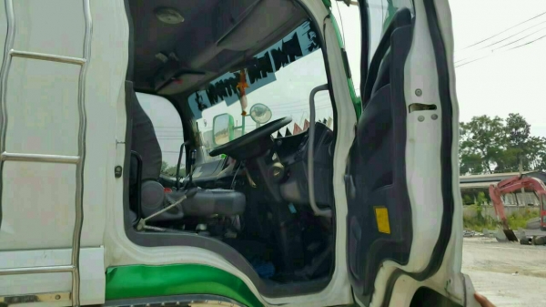 ขาย Isuzu Deca Euro3 ปี 54 และ 55 พ่วงแม่ลูกราคา 2,650,000 บาท มี 2 พ่วงคับ