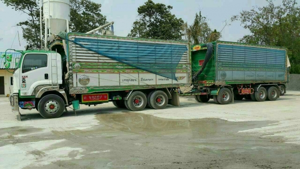 ขาย Isuzu Deca Euro3 ปี 54 และ 55 พ่วงแม่ลูกราคา 2,650,000 บาท มี 2 พ่วงคับ