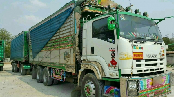 ขาย Isuzu Deca Euro3 ปี 54 และ 55 พ่วงแม่ลูกราคา 2,650,000 บาท มี 2 พ่วงคับ