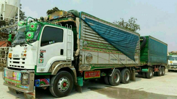 ขาย Isuzu Deca Euro3 ปี 54 และ 55 พ่วงแม่ลูกราคา 2,650,000 บาท มี 2 พ่วงคับ