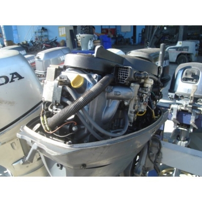 ขายเครื่องยนต์เรือมือสอง Yamaha 25 แรงม้า 4 จังหวะ มีทริม/ทิ้ว
