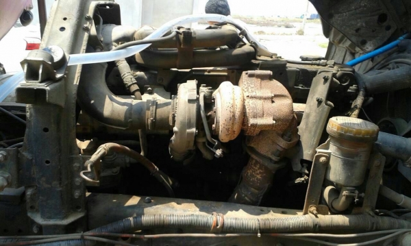 สิบล้อเพาเดียว HiNO - FN 3M-195แรง บรรทุกน้ำ1,600ลิต สภาพดีพร้อมใช้ ทะเบียนพร้อมโอน