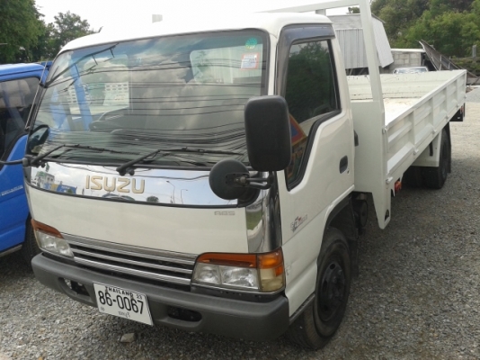 อีซูซุ NQR 120แรง