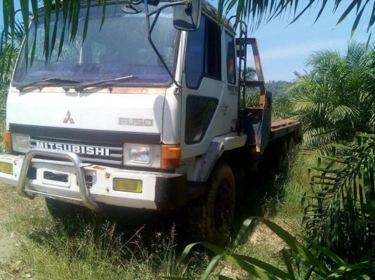 มี 2 รายการ แยกหรือเหมาก็ได้...10 ล้อท้ายและแบคโฮ PC200-5 ลาด2เพลา195 แรง FN527MTD42XX และแบคโฮPC200-5 คอนโทนสั้น ขายยก 1200000