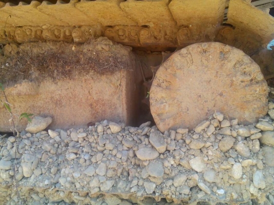 มี 2 รายการ แยกหรือเหมาก็ได้...10 ล้อท้ายและแบคโฮ PC200-5 ลาด2เพลา195 แรง FN527MTD42XX และแบคโฮPC200-5 คอนโทนสั้น ขายยก 1200000