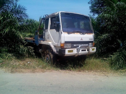 มี 2 รายการ แยกหรือเหมาก็ได้...10 ล้อท้ายและแบคโฮ PC200-5 ลาด2เพลา195 แรง FN527MTD42XX และแบคโฮPC200-5 คอนโทนสั้น ขายยก 1200000