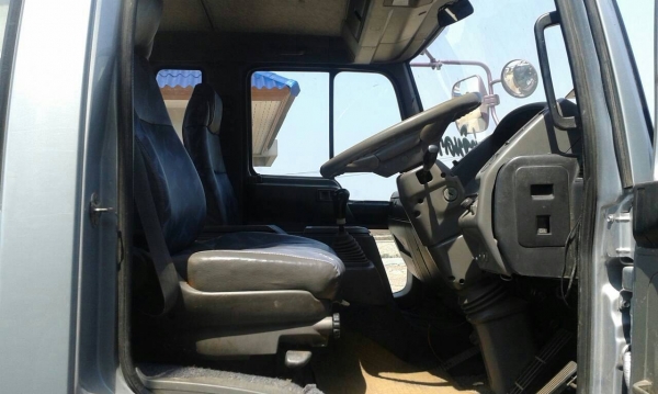 สิบล้อ HiNO - FN 3M-195แรง บรรทุกน้ำ1,600ลิต สภาพดีพร้อมใช้ ทะเบียนพร้อมโอน (ราคา755,099บ ต่อรอง) ได้ คร๊าฟครับ