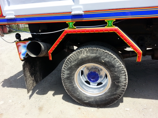 ขาย 6ล้อ สิงห์ไฮเธค (สมอเงิน)ปี2552 รุ่นJAC 210แรงม้า 6เกียร์,ดั้มดิน