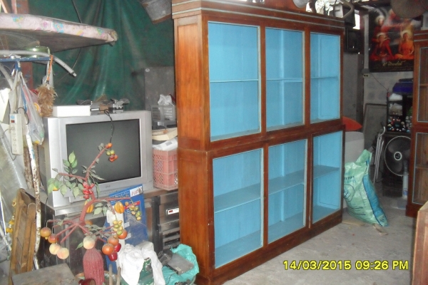 ขายตู้โชว์ไม้สัก