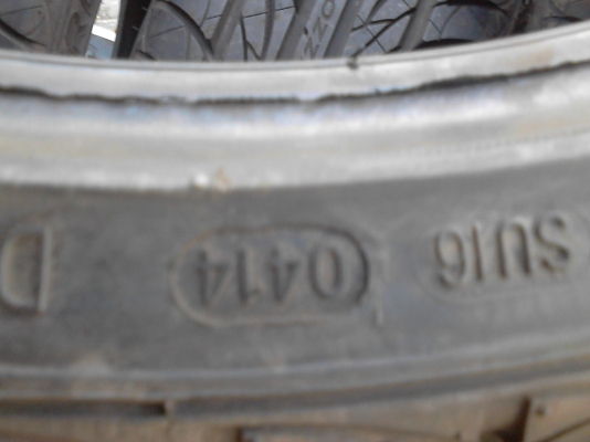 215/35R18 SAILUN ใหม่ๆ ปี2014 ชุด 4 เส้น tel.081-427-3841 215/35R18 SAILUN ใหม่ๆ ปี2014 ชุด 4 เส้น tel.081-427-3841