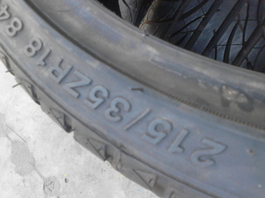 215/35R18 SAILUN ใหม่ๆ ปี2014 ชุด 4 เส้น tel.081-427-3841 215/35R18 SAILUN ใหม่ๆ ปี2014 ชุด 4 เส้น tel.081-427-3841