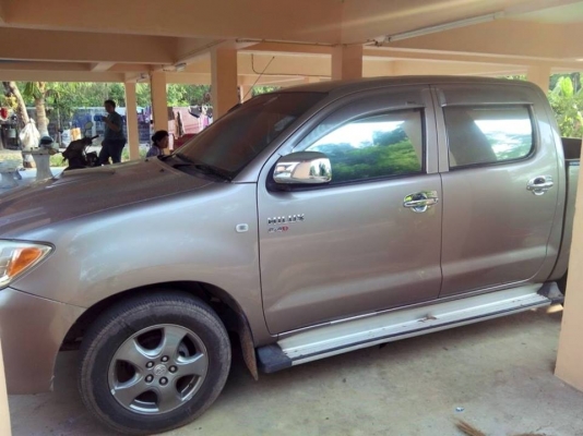 ขายรถกระบะ 4ประตู ตัวE 2.5 TOYOTA VIGO ปี47 สภาพเดิมเครื่องเดิม ภายในสวย สภาพพร้อมใช้งาน เอกสารเล่มทะเบียนพร้อมโอน