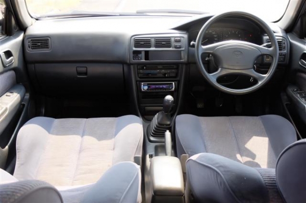 TOYOTA COROLLA AE111 ปี96