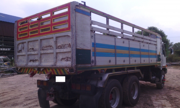 MITSUBISHI TF 527  เทอร์โบ 220 แรงม้า สวยๆ เดิมๆ