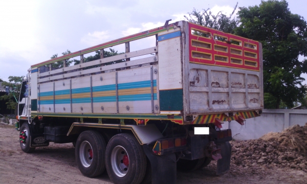 MITSUBISHI TF 527  เทอร์โบ 220 แรงม้า สวยๆ เดิมๆ