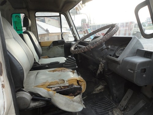 ขายนิสสัน10ล้อเพลาเดียวครับ ขายนิสสัน10ล้อเพลาเดียวครับ