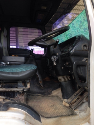 ขายรถบรรทุก 10 ล้อดัมพ์ ISUZU DECA 270 EURO1