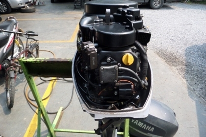 ขาย เครื่องเรือYAMAHA 25 แรง 4 จังหวะ หาง 21 สภาพพร้อมใช้ เครื่องติดง่ายน้ำออกเดินดี นำเข้าจากญี่ปุ่น ราคา 52,000