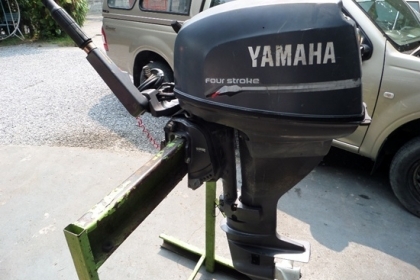 ขาย เครื่องเรือYAMAHA 25 แรง 4 จังหวะ หาง 21 สภาพพร้อมใช้ เครื่องติดง่ายน้ำออกเดินดี นำเข้าจากญี่ปุ่น ราคา 52,000