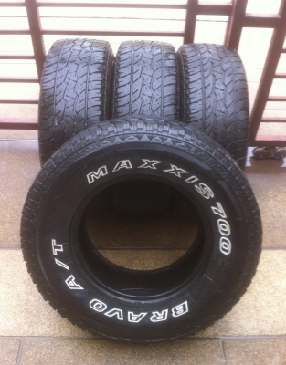 ยาง Maxxis 265/70/16 ปลายปี12 เนื้อนิ่มๆ ดอกคม