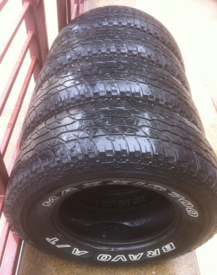 ยาง Maxxis 265/70/16 ปลายปี12 เนื้อนิ่มๆ ดอกคม ยาง Maxxis 265/70/16 ปลายปี12 เนื้อนิ่มๆ ดอกคม