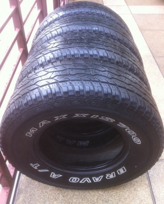 ยาง Maxxis 265 75 16 ปี09 ราคาไม่แพง