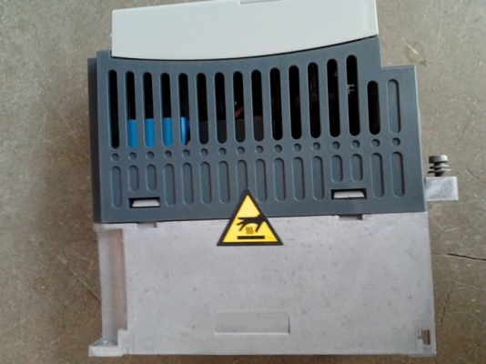 ขาย INVERTER ยี่ห้อ Telemecanique 0.75 KW