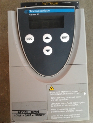 ขาย INVERTER ยี่ห้อ Telemecanique 0.75 KW