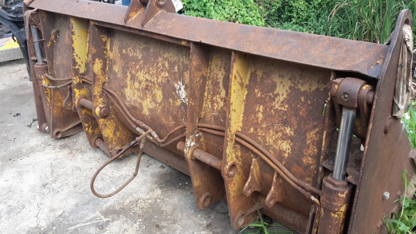 ขายรถJCB ตามสภาพอุปกรณ์ครบแต่ยังไม่ได้ทำเครื่องอีซูซุ 4BB1 ขาย 130000 บาท