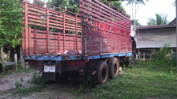 HINO KT 925 เพลาเดียว เครื่อง EH 700 เพาเวอร์ ช่วงล่างใหญ่ สภาพดี สนใจต่อต่อ 0835601591 หรือ 0903494058