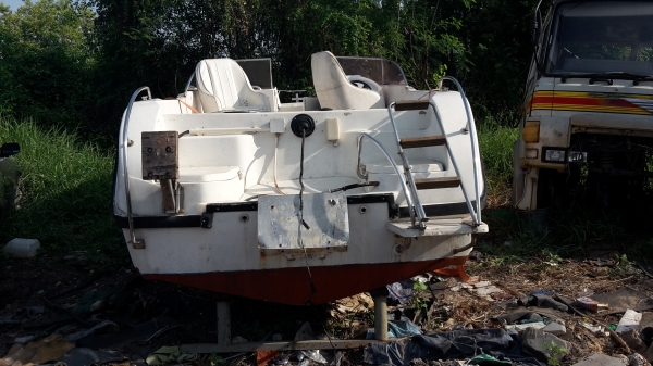 ขายครับโครงเรือ23ฟุต สภาพดีมากไม่มีเวลาทำไม่มีเครื่องขายถูกครับ 95000 บาทเท่านั้น