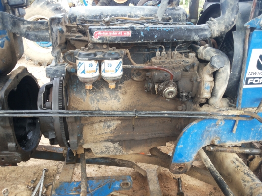 ขายรถไถ FORD รุ่น5500