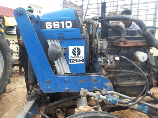 ขายรถไถ FORD รุ่น5500