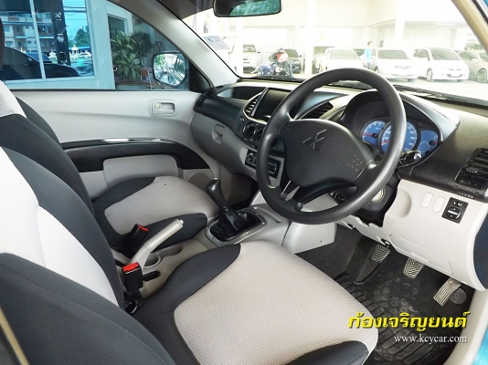 MITSUBISHI TRITON 2.5 CAB GLX ปี 2009