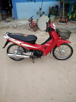 ขายเวฟ125 ทะเบียนไม่ขาดต่อ+ชุดโอน พร้อมใช้งาน