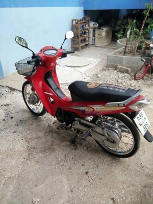 ขายเวฟ125 ทะเบียนไม่ขาดต่อ+ชุดโอน พร้อมใช้งาน