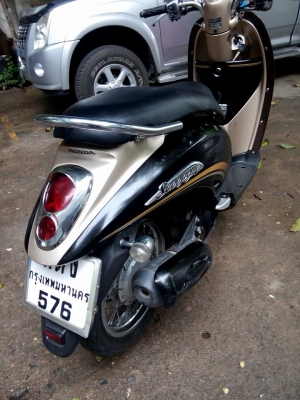 ขายไม่แพง scoopy-iหัวฉีดปี2553รถบ้านราคาประหยัด มีเล่มครบ