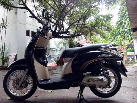 ขายไม่แพง scoopy-iหัวฉีดปี2553รถบ้านราคาประหยัด มีเล่มครบ