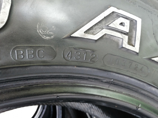 maxxis 700 bravo a/t  245/ 70 ขอบ 16 สภาพดี