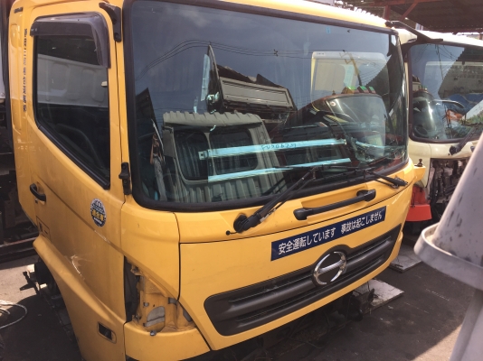 ขายหัวเก๋ง hino mega สภาพสวย นำเข้าจากญี่ปุ่น