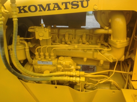 ขายรถแทรคเตอร์Komatsuรุ่นD21-3มือสองญี่ปุ่นไม่เคยใช้งานในไทยมีใบอินวอย