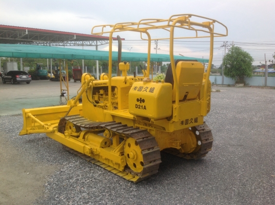 ขายรถแทรคเตอร์Komatsuรุ่นD21-3มือสองญี่ปุ่นไม่เคยใช้งานในไทยมีใบอินวอย