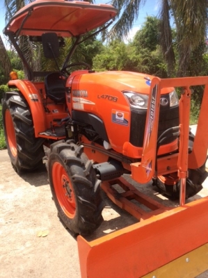 ขายรถไถคูโบต้าL4708+ดันหน้า ขายรถไถคูโบต้าL4708+ดันหน้า