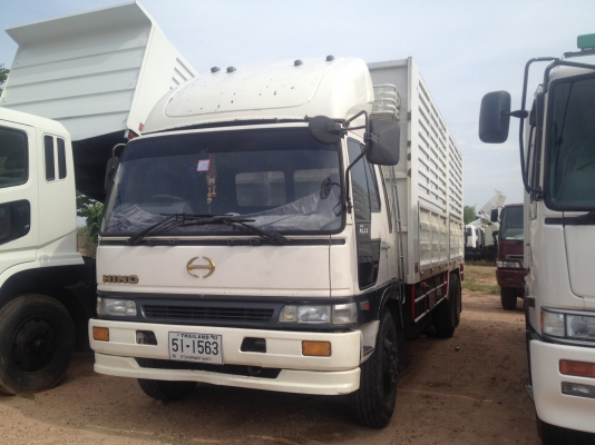 ยึดมาจะขายราคาถูกค่ะ HINO สิงห์ไอเทค เครื่อง HO7D 195 แรงม้าระบบน้ำมัน กระบะคอกสูง ยาว 7.20 เมตร สูง 2.40 เมตร กว้าง 2.45 เมตร ยาง 1000 ขอบ 20 นิ้ว พร้อมใช้ขายตามสภาพค่ะ ยึดมาจะขายราคาถูกค่ะ HINO สิงห์ไอเทค เครื่อง HO7D 195 แรงม้าระบบน้ำมัน กระบะคอกสูง ยาว 7.20 เมตร สูง 2.40 เมตร กว้าง 2.45 เมตร ยาง 1000 ขอบ 20 นิ้ว พร้อมใช้ขายตามสภาพค่ะ